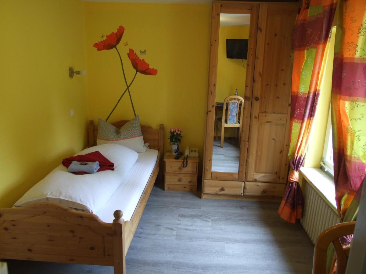 Hotel Forsthaus Volkesfeld 部屋 写真