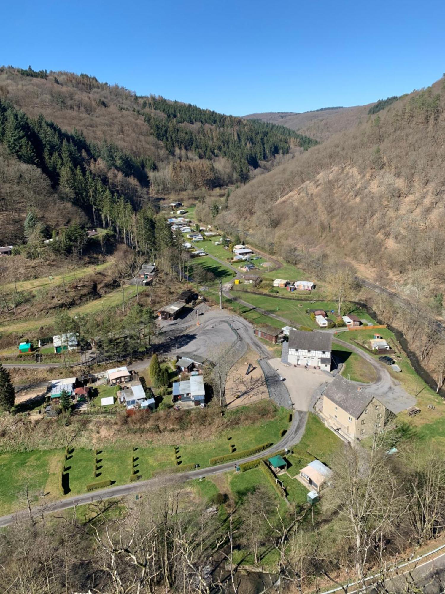 Hotel Forsthaus Volkesfeld エクステリア 写真
